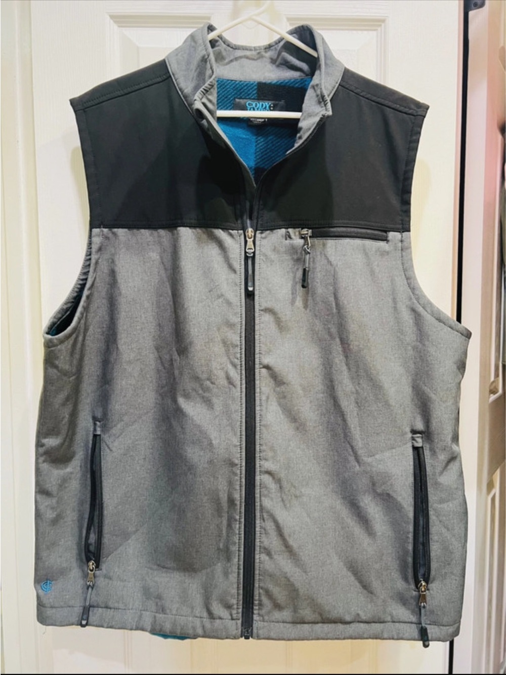 Grey & Black Men's Softshell Vest Cody James